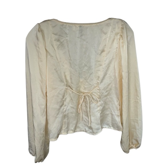 Divided Elegant Blouse Small Cream Fitted with Puff long Sleeves Vee neckline - Picture 3 of 9